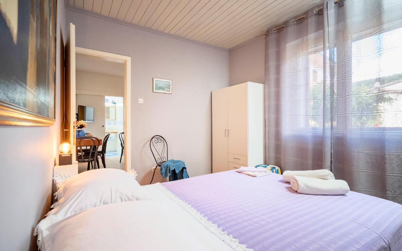 Apartment Bosiljak Jelsa  Exterior photo